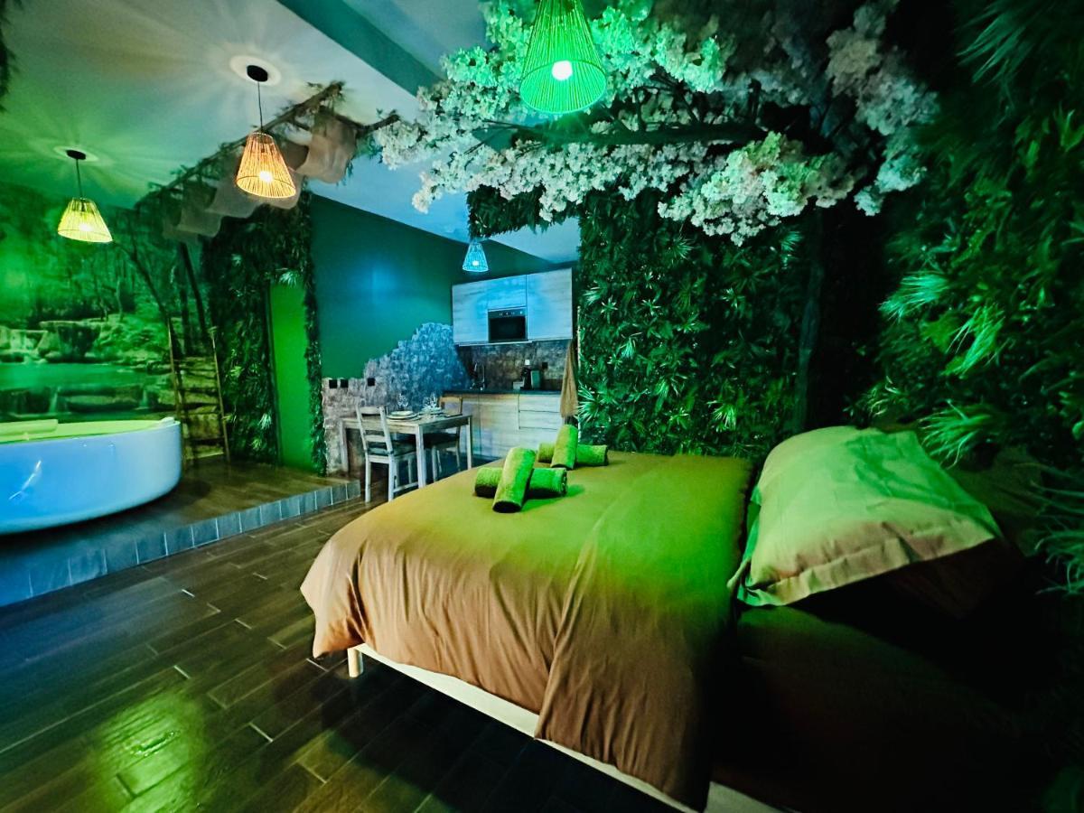 Narbnb - Jungle - Jacuzzi - Centre - Clim Narbona